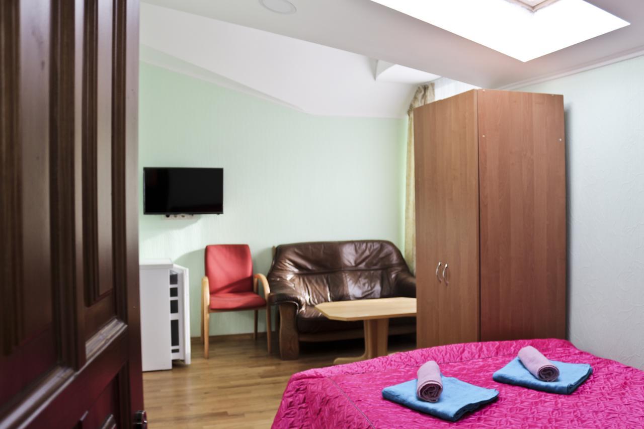 Malva Hotel Lviv Exterior photo